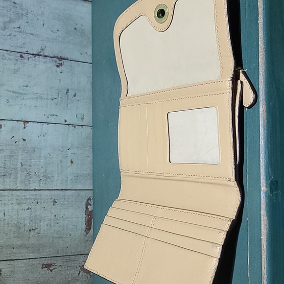 Tan wallet - Picture 4 of 7